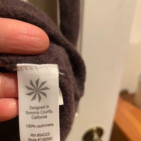 Cashmere sweater by Athleta. - Picture 2 of 4